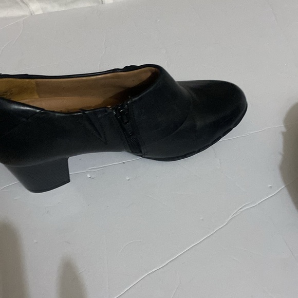 Cute Clarks Unstructured shoes EUC - Picture 8 of 8